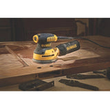 Lijadora Orbital Redonda Dewalt 5 Pulgadas Dwe6421 Amarillo 50 Hz/60 Hz